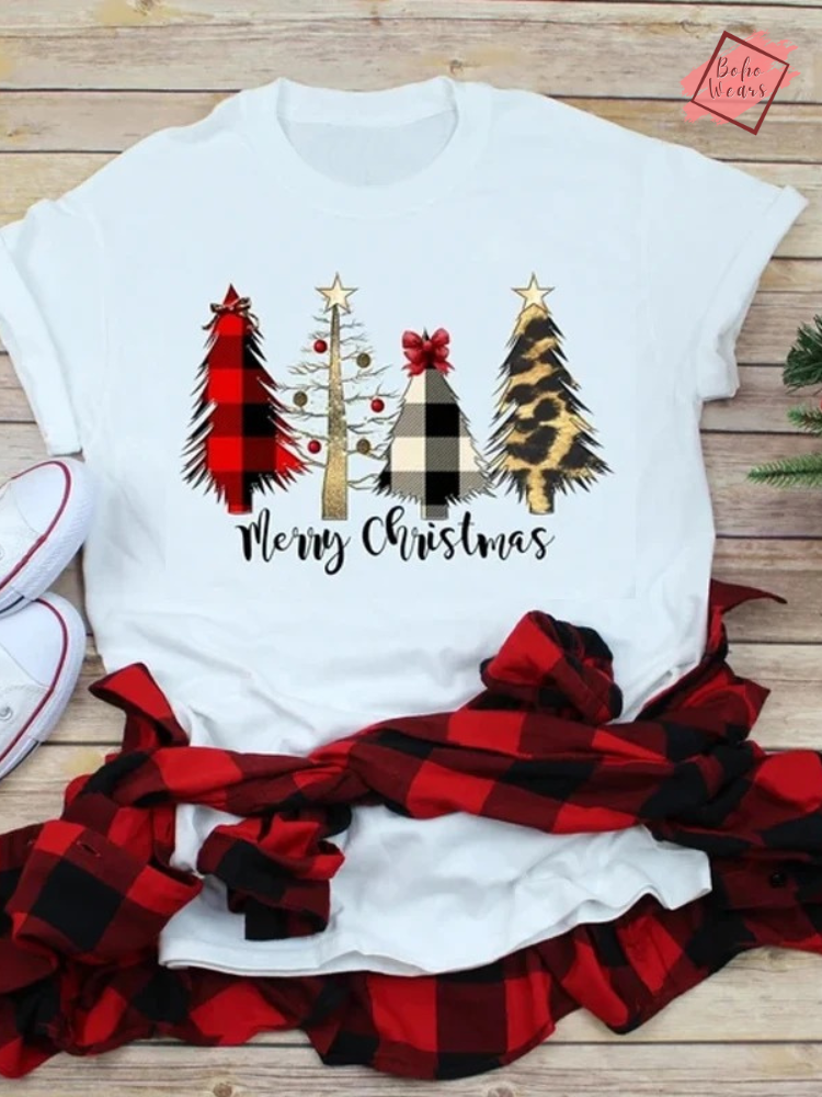 Holiday Chic Women's Merry Christmas Leopard Print Tree T-Shirt