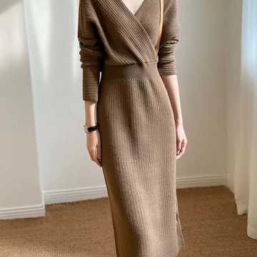 Chic V Neck Bodycon Sweater Dress for a Stylish Autumn/Winter: Slim-Fit Knitted Pencil Long Dress