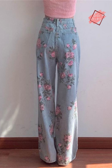 Women's Flower Jeans - The Perfect Blend of Style and Comfort